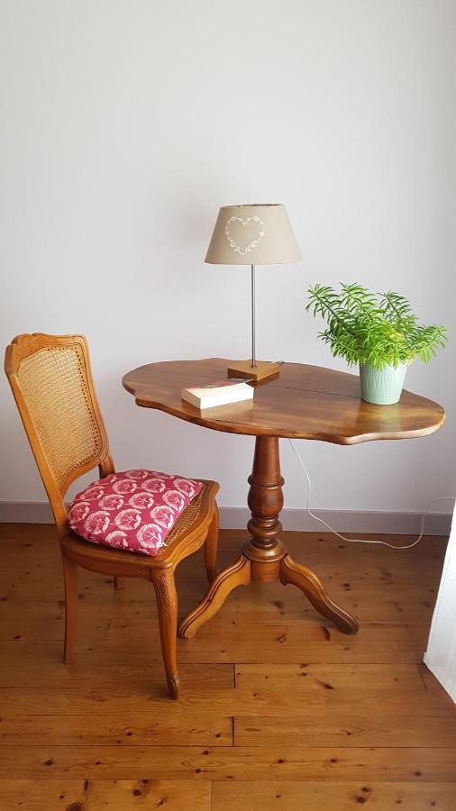 Les Chambres De Marthe Mesnay Exteriör bild