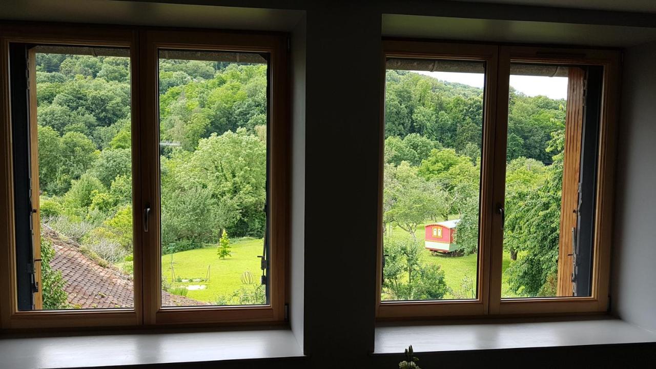 Les Chambres De Marthe Mesnay Exteriör bild