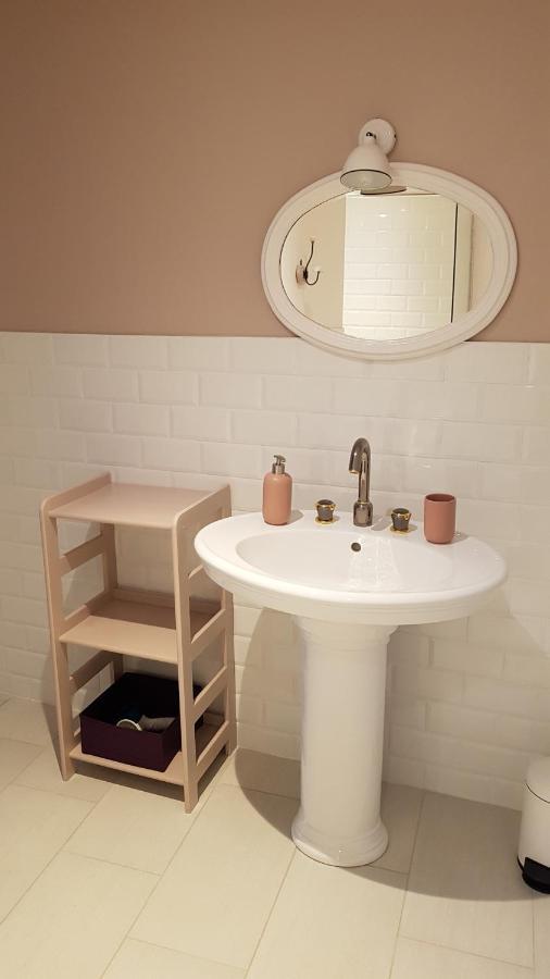 Les Chambres De Marthe Mesnay Exteriör bild